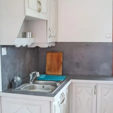 Le Ptit Abri Holiday home Les Avenieres