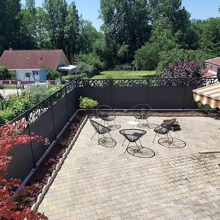 Holiday home Le Ptit Abri Les Avenieres